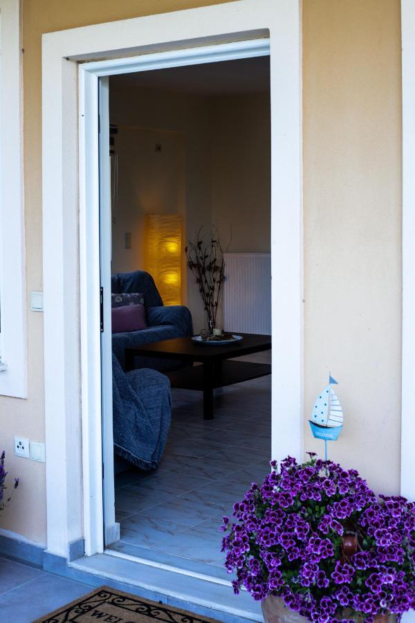 Relaxing Family House With Garden In Avra, Rafína