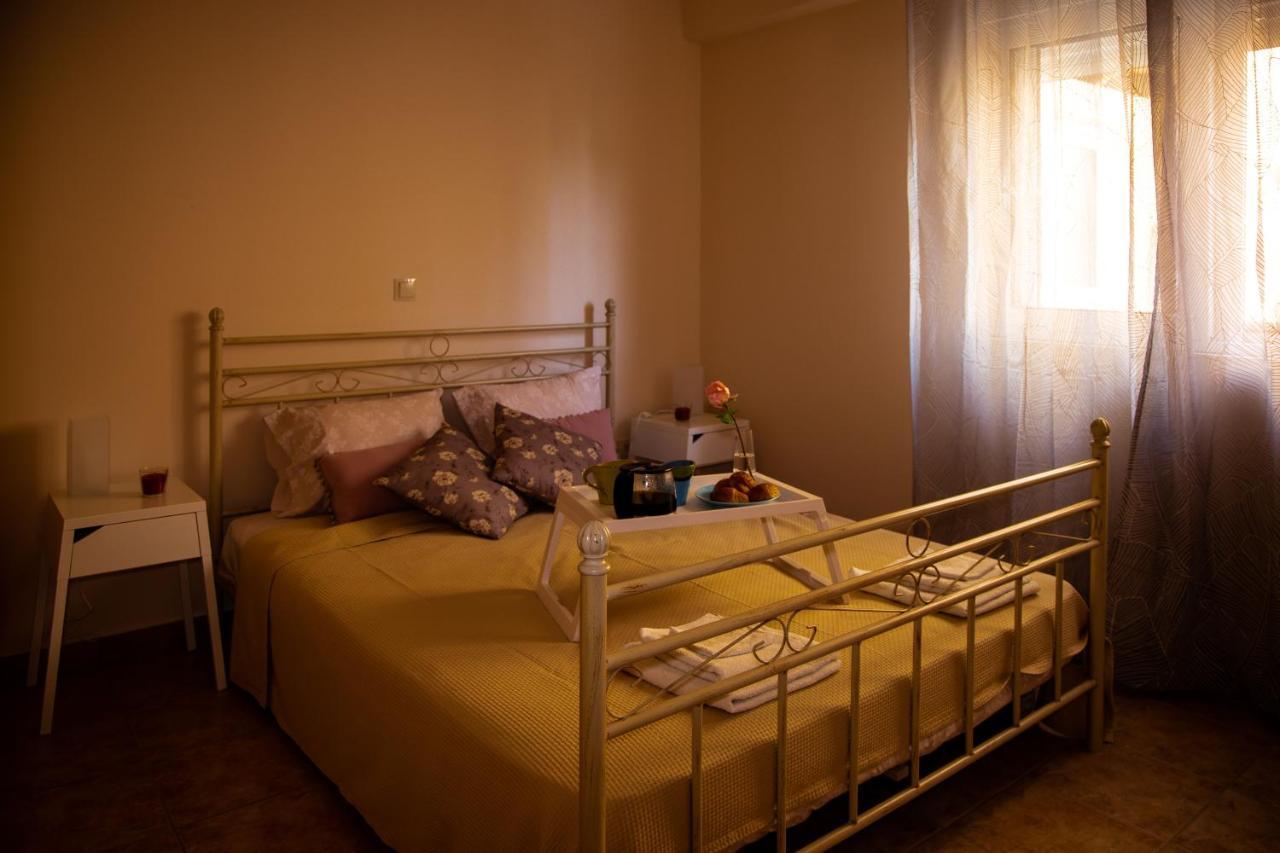 Relaxing Family House With Garden In Avra, Apartment *