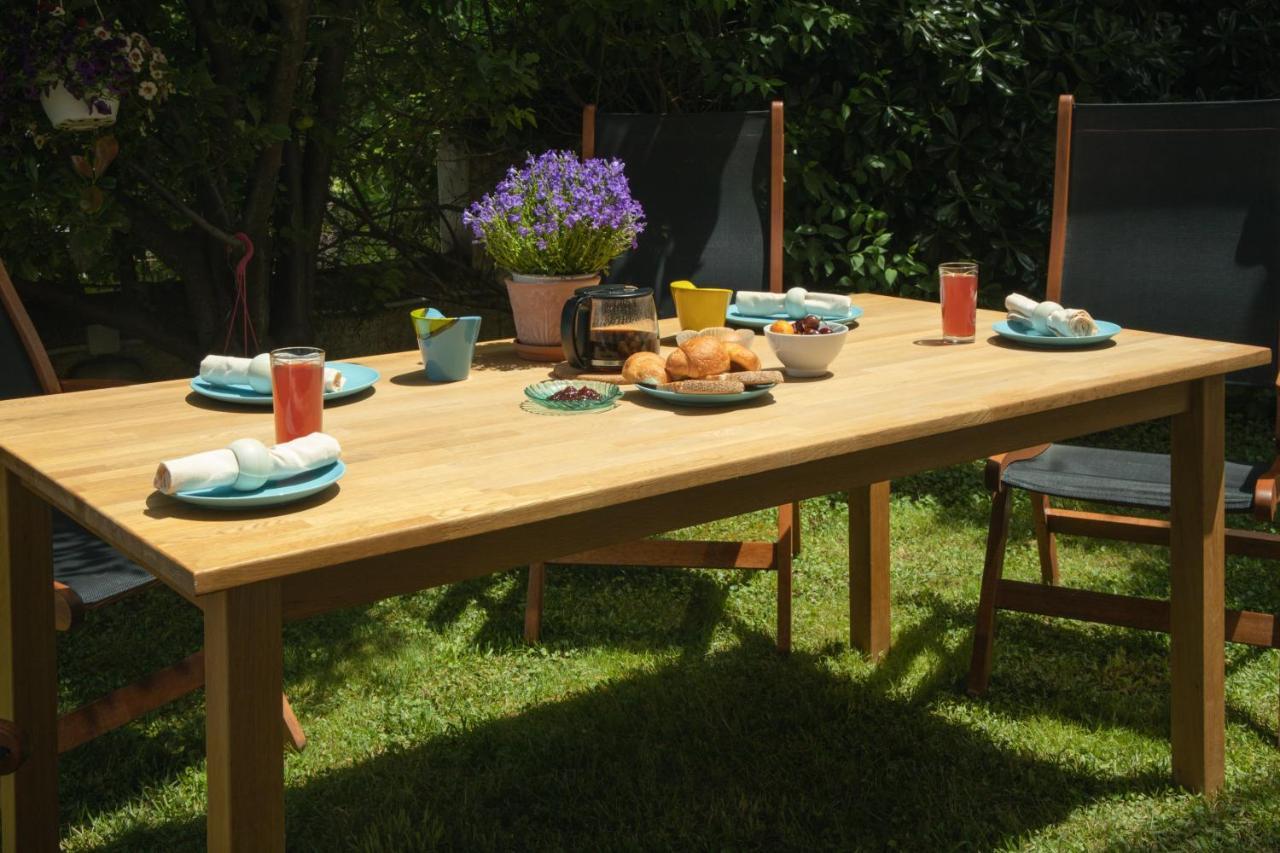 Apartment Relaxing Family House With Garden In Avra,